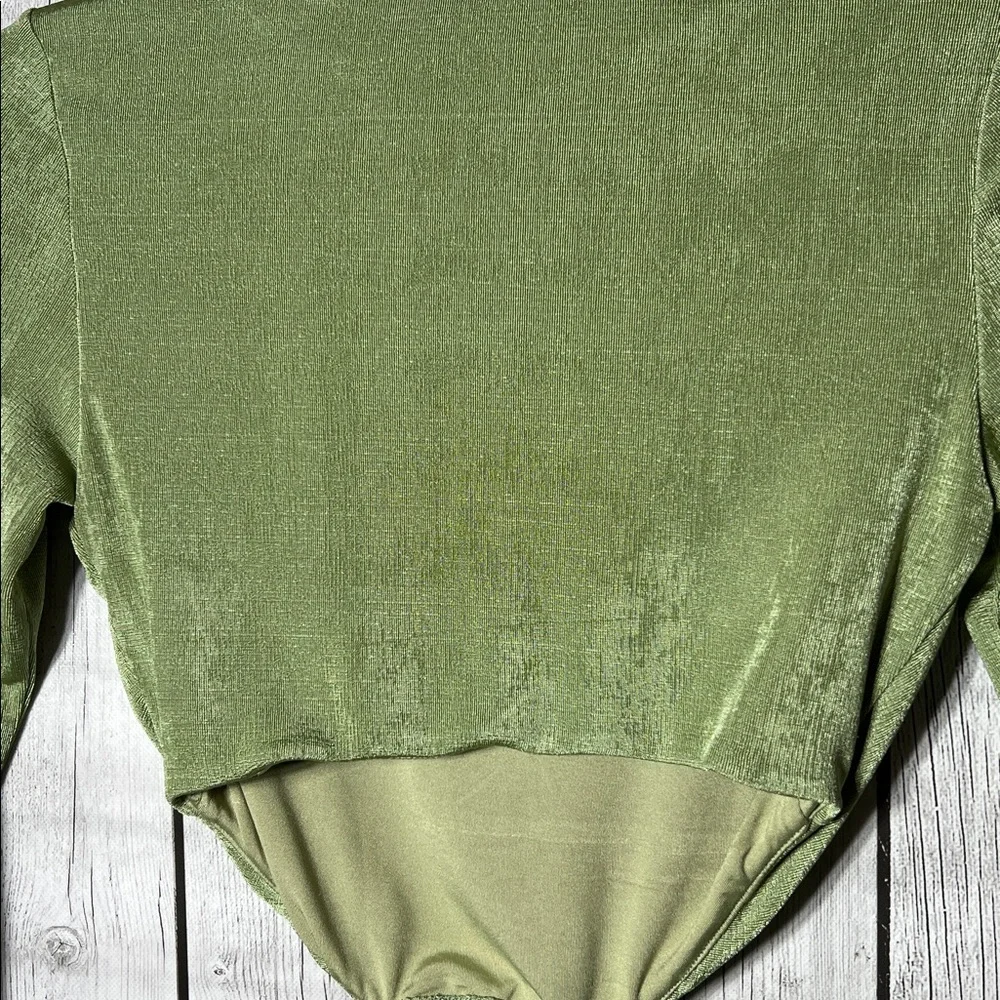 Princess Polly Jocelyn Long Sleeve Top Green Size 4